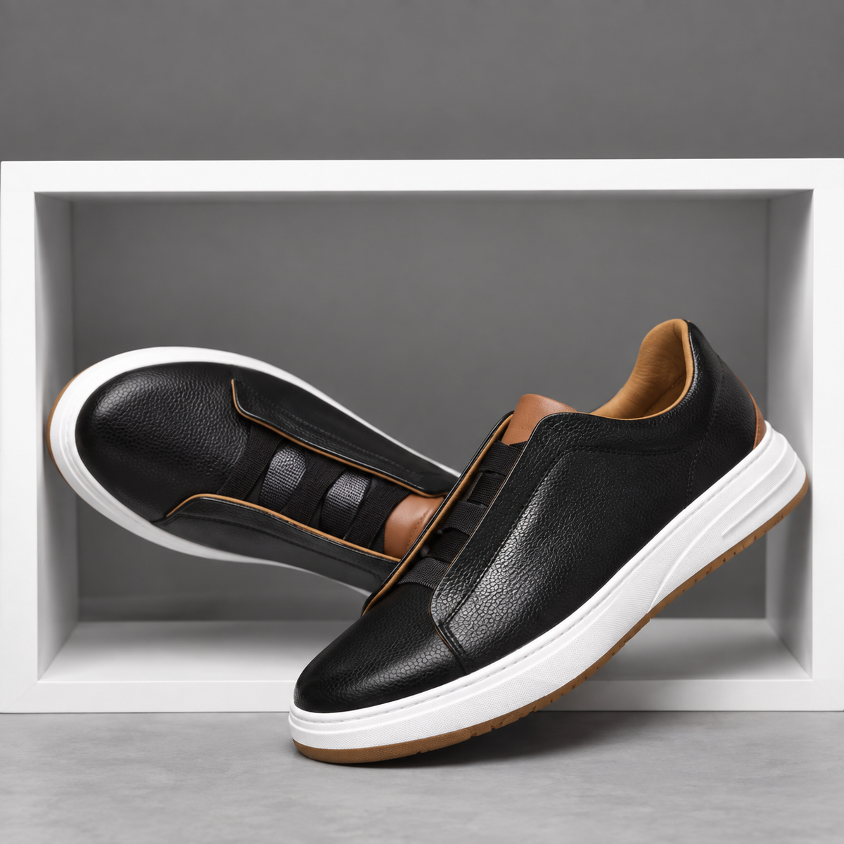 Men's Elastic Slip-On Sneakers in black